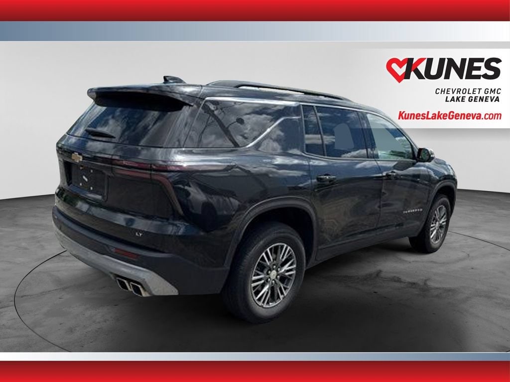 Used 2024 Chevrolet Traverse LT SUV
