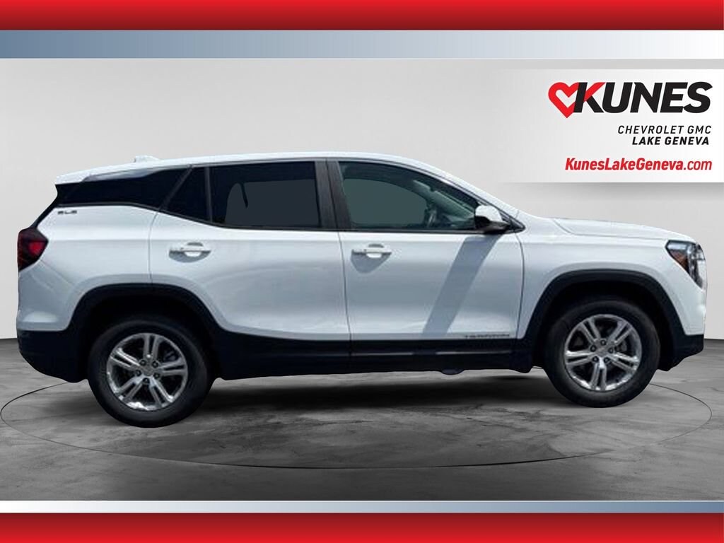 Used 2024 GMC Terrain SLE SUV