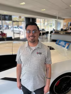 Staff member Gerardo Cervantes from ID_f59219