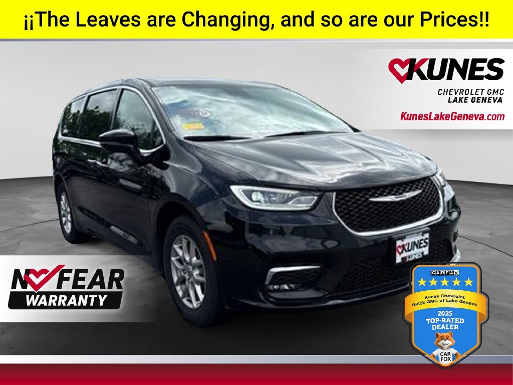 Used 2024 Chrysler Pacifica Touring L