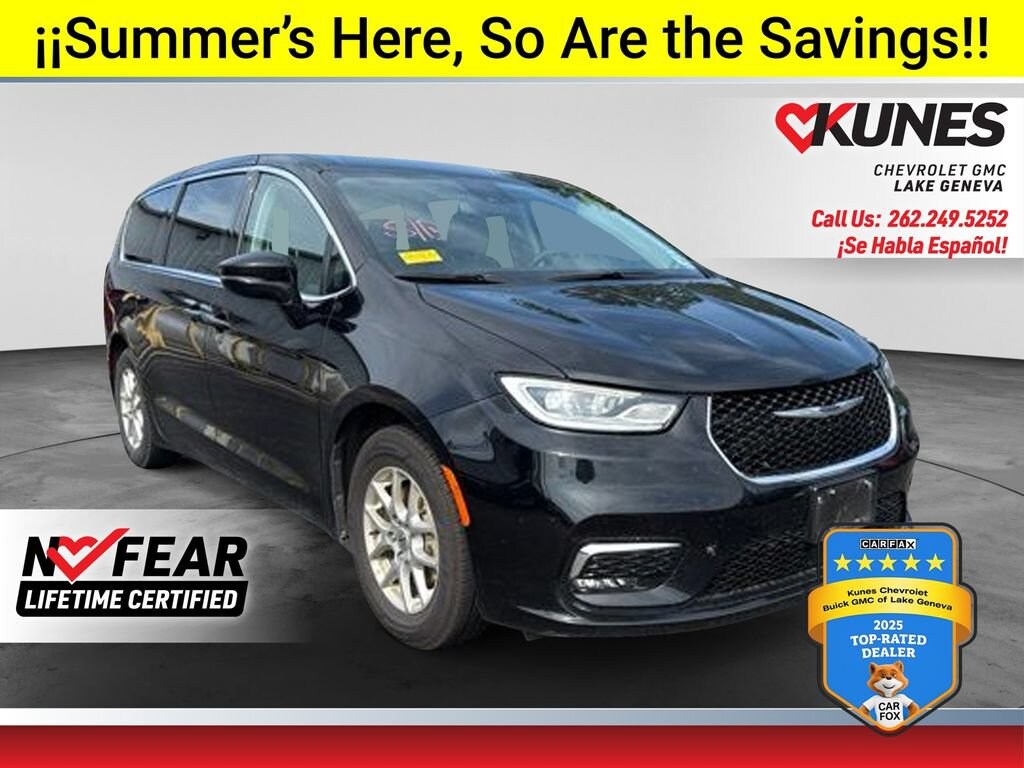 Used 2024 Chrysler Pacifica Touring L