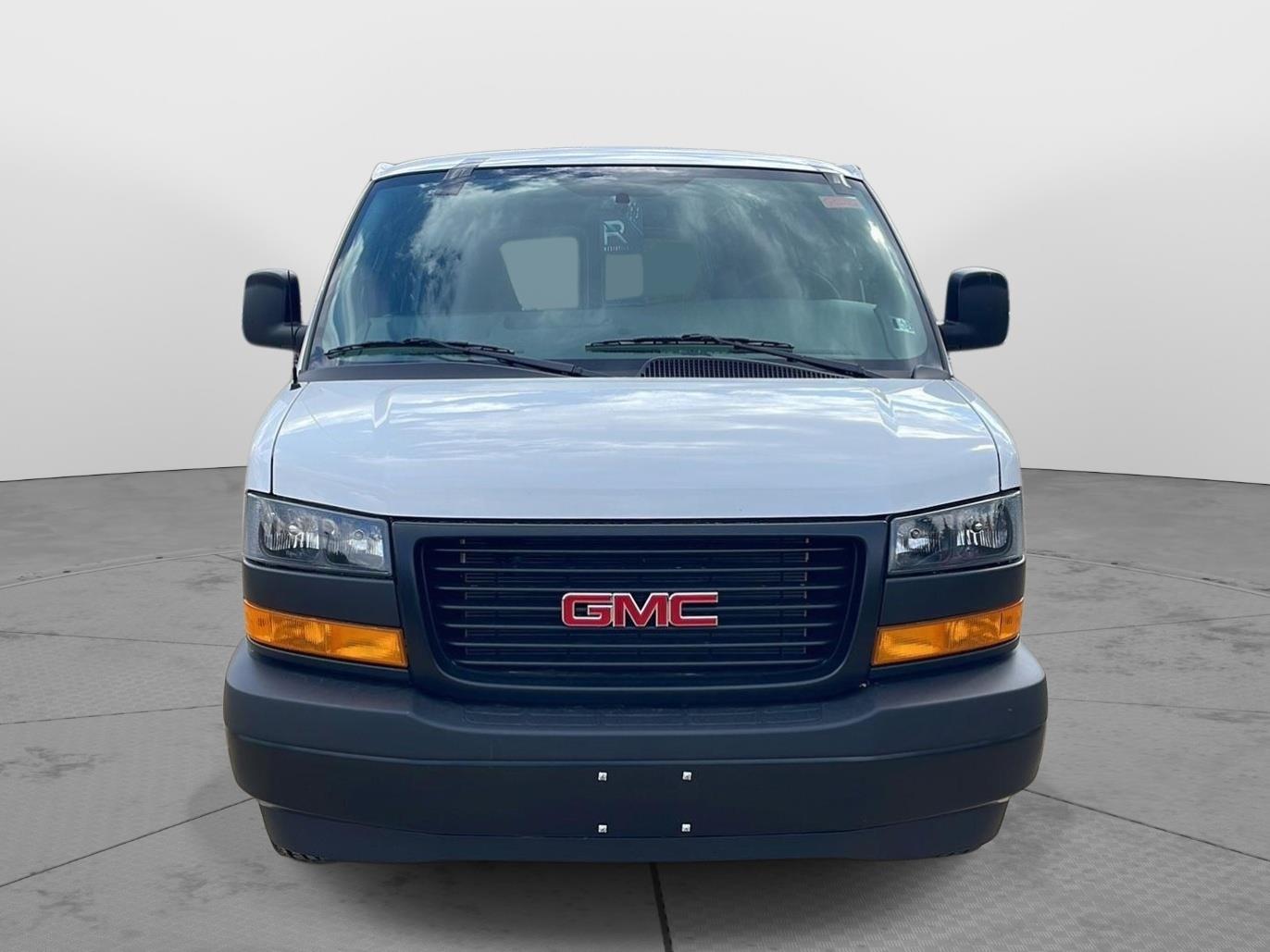 2026 GMC Savana Cargo Work Van - Photo 22