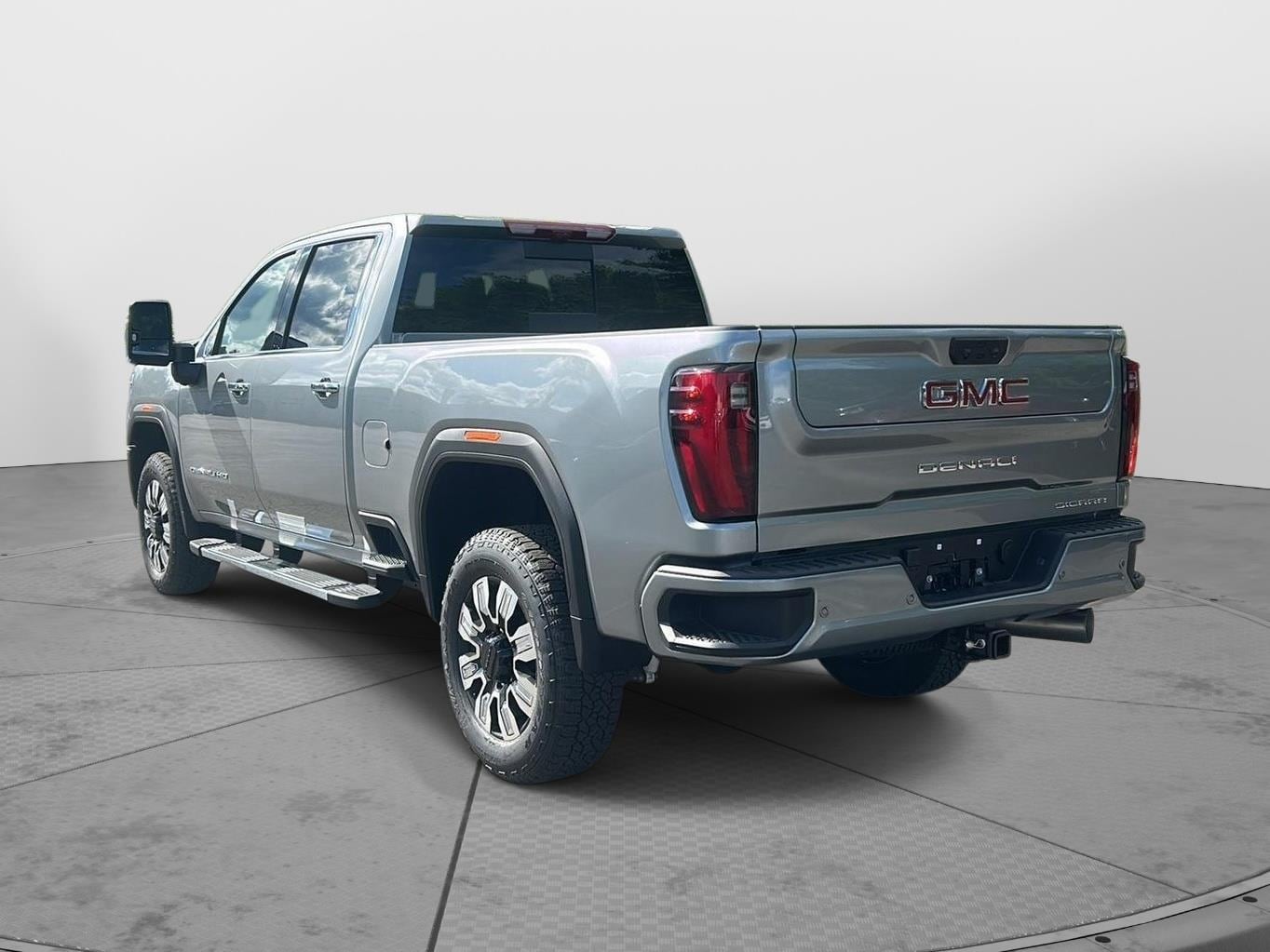 2026 GMC Sierra 2500HD Denali - Photo 9