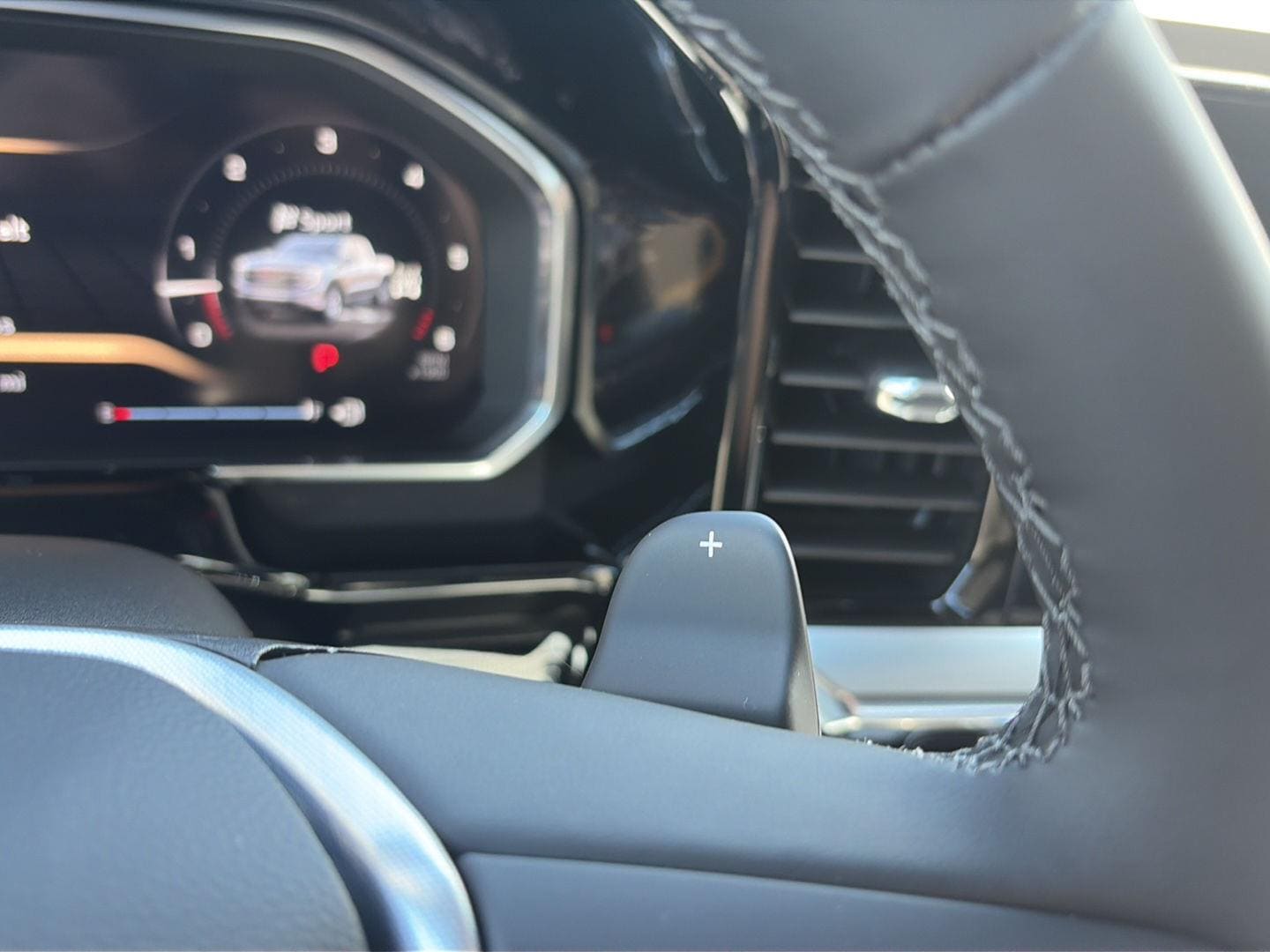 2026 GMC Sierra 1500 SLT - Photo 13