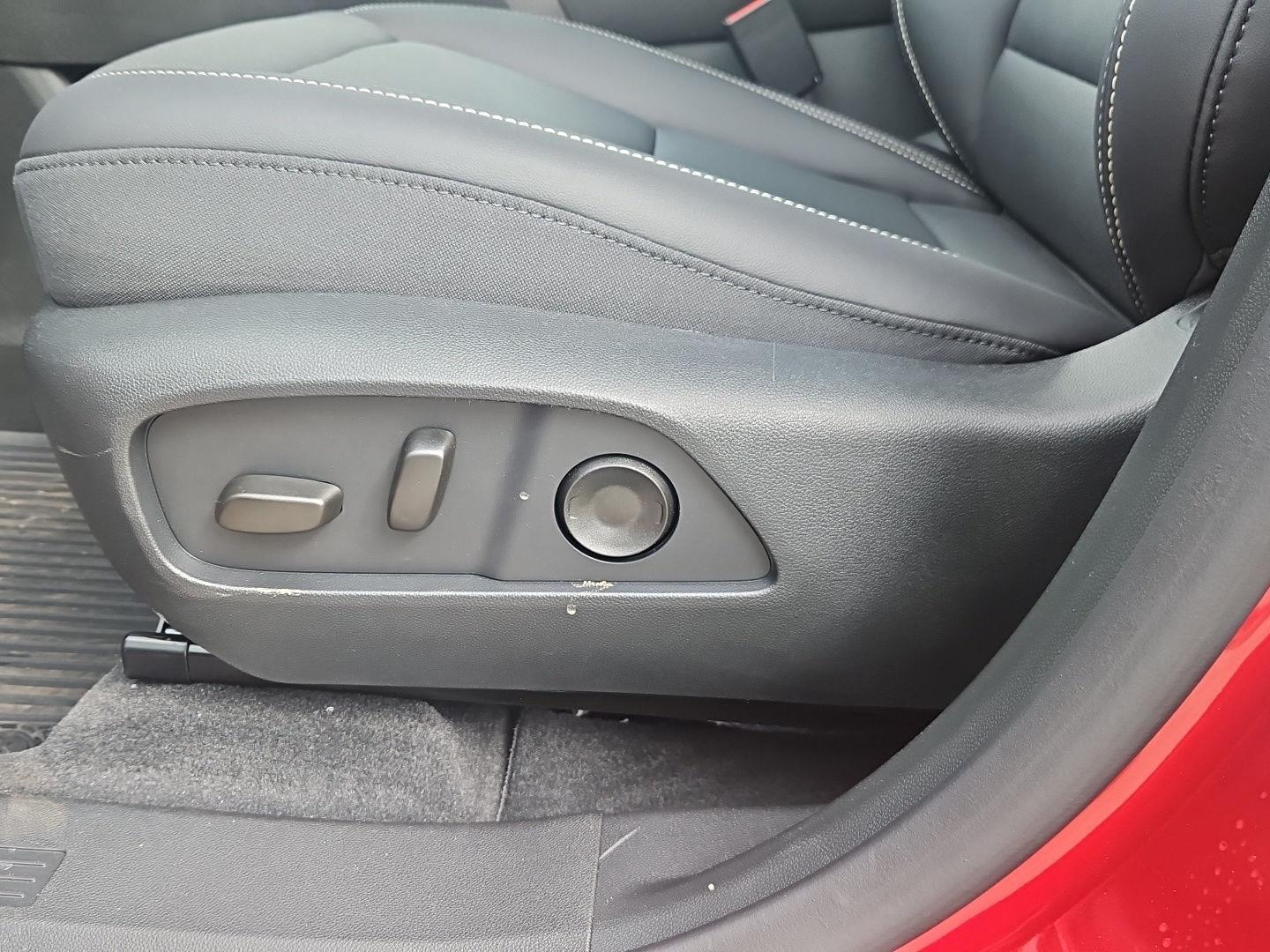 2026 GMC Terrain Elevation - Photo 14