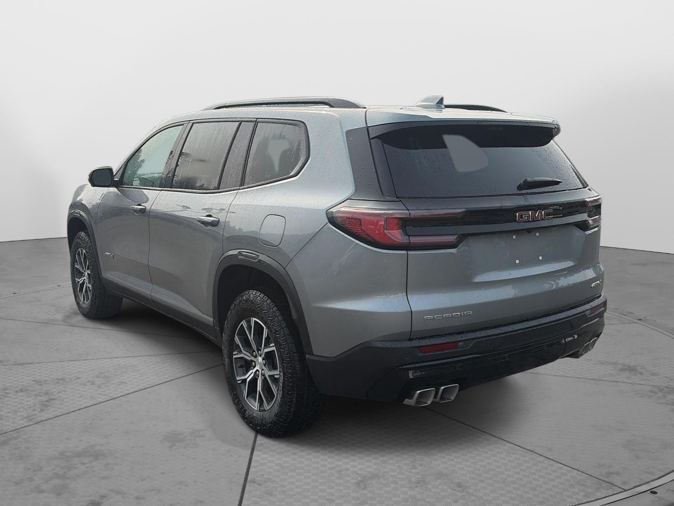 2026 GMC Acadia AT4 - Photo 9