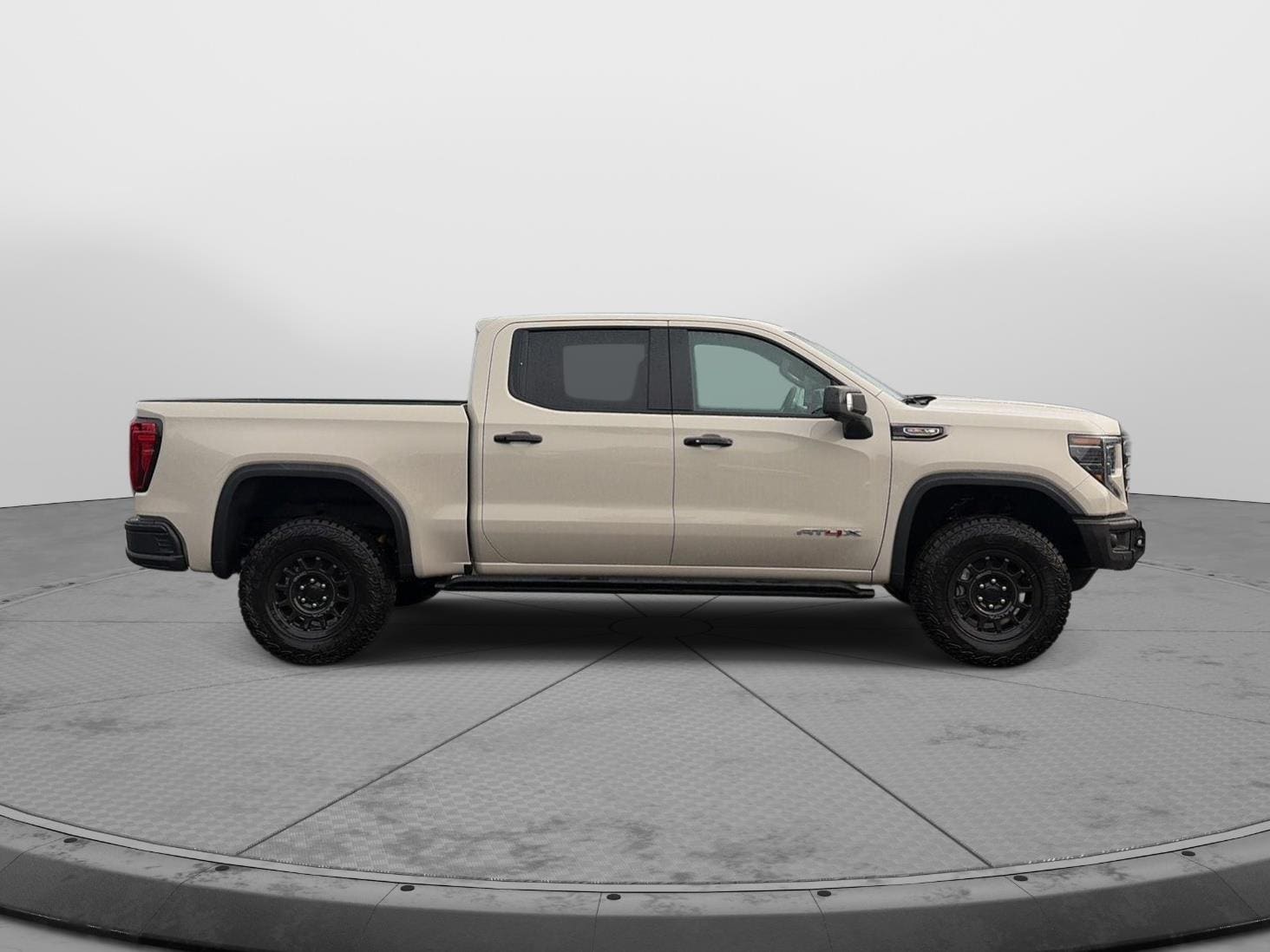 2026 GMC Sierra 1500 AT4X - Photo 6
