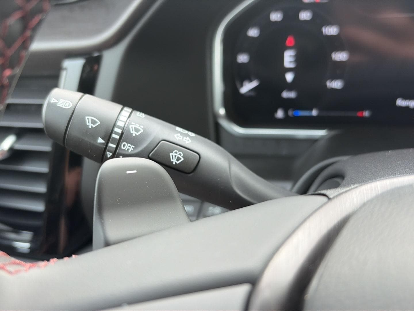 2026 GMC Sierra 1500 AT4X - Photo 37