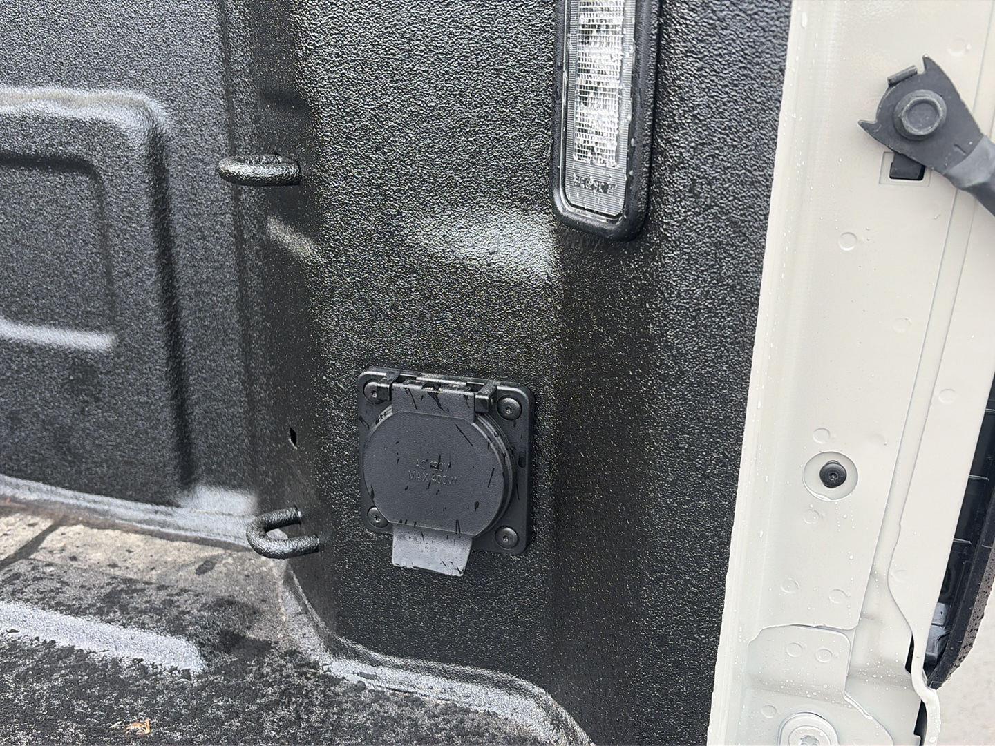 2026 GMC Sierra 1500 AT4X - Photo 20