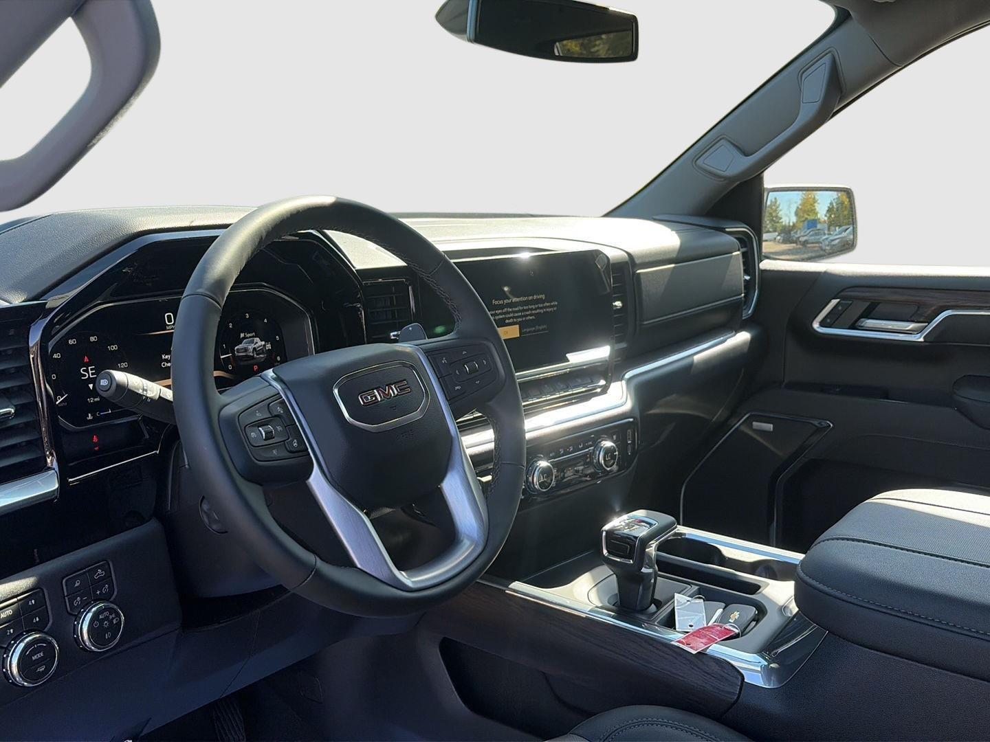 2026 GMC Sierra 1500 SLT - Photo 9