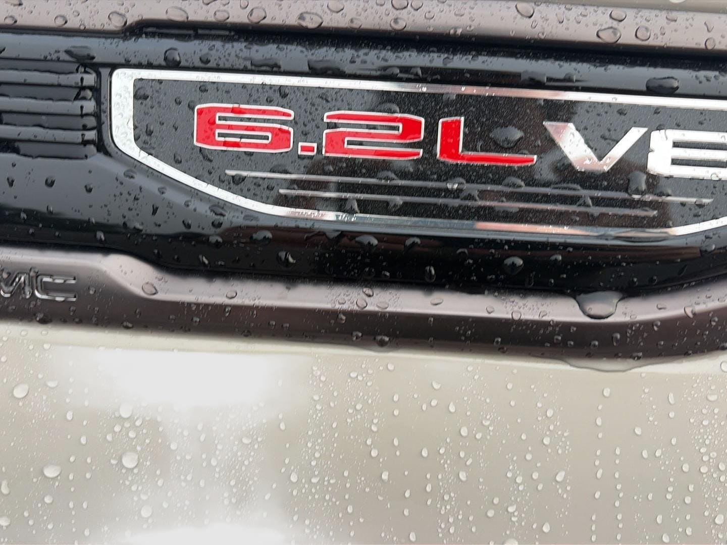 2026 GMC Sierra 1500 AT4X - Photo 12