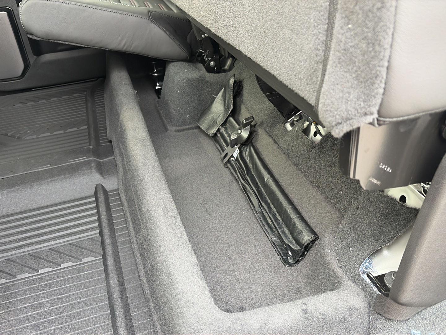 2026 GMC Sierra 1500 AT4X - Photo 56