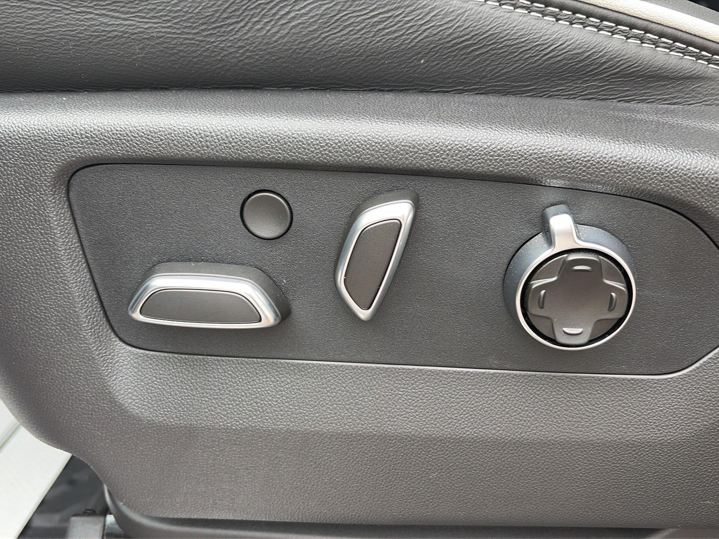 2026 GMC Sierra 1500 AT4X - Photo 23