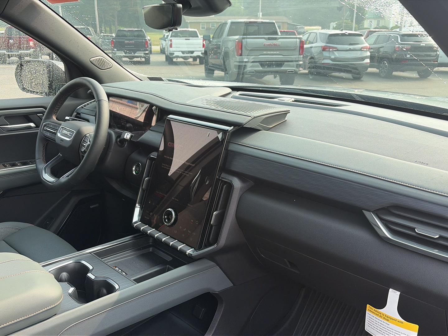 2026 GMC Acadia AT4 - Photo 13