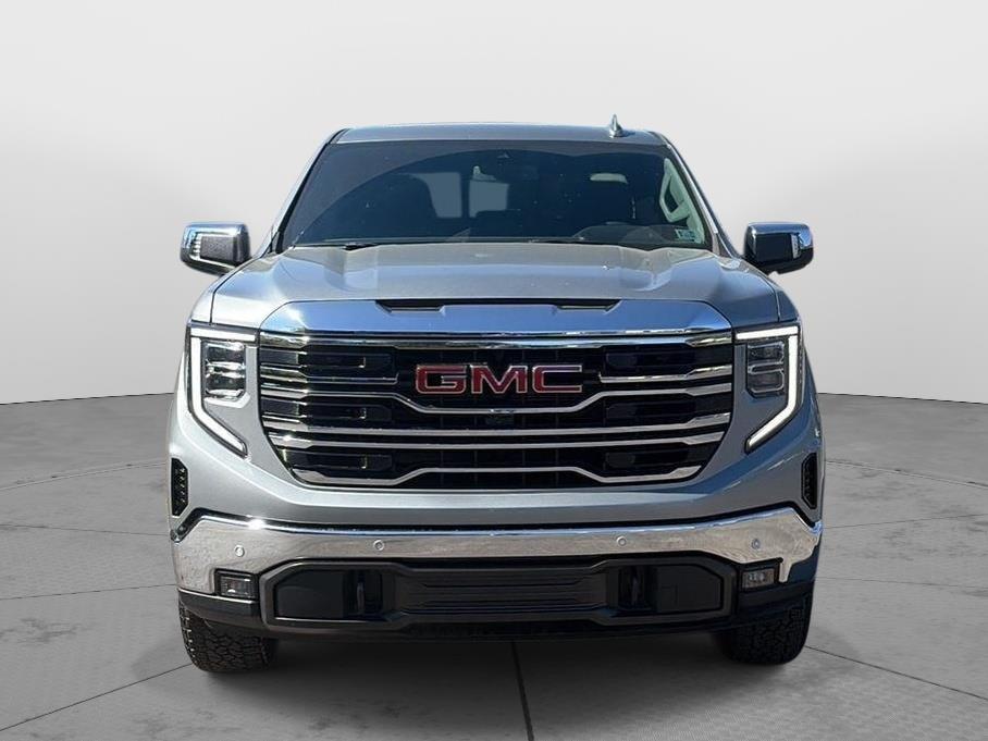 2026 GMC Sierra 1500 SLT - Photo 8