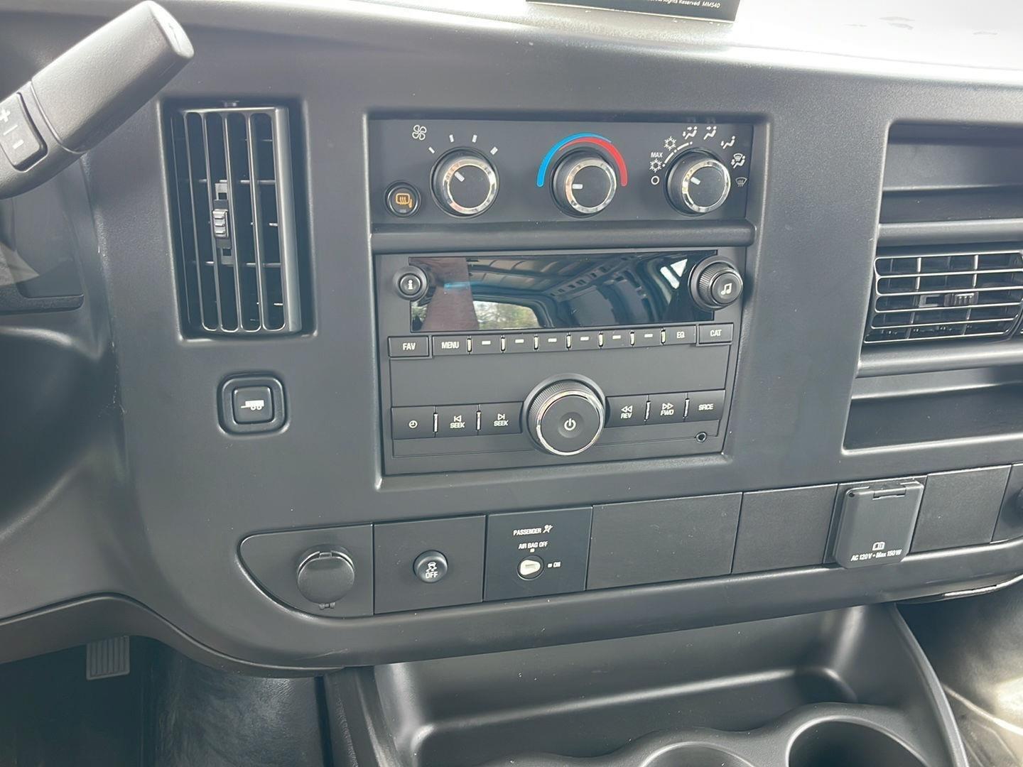 2026 GMC Savana Cargo Work Van - Photo 9