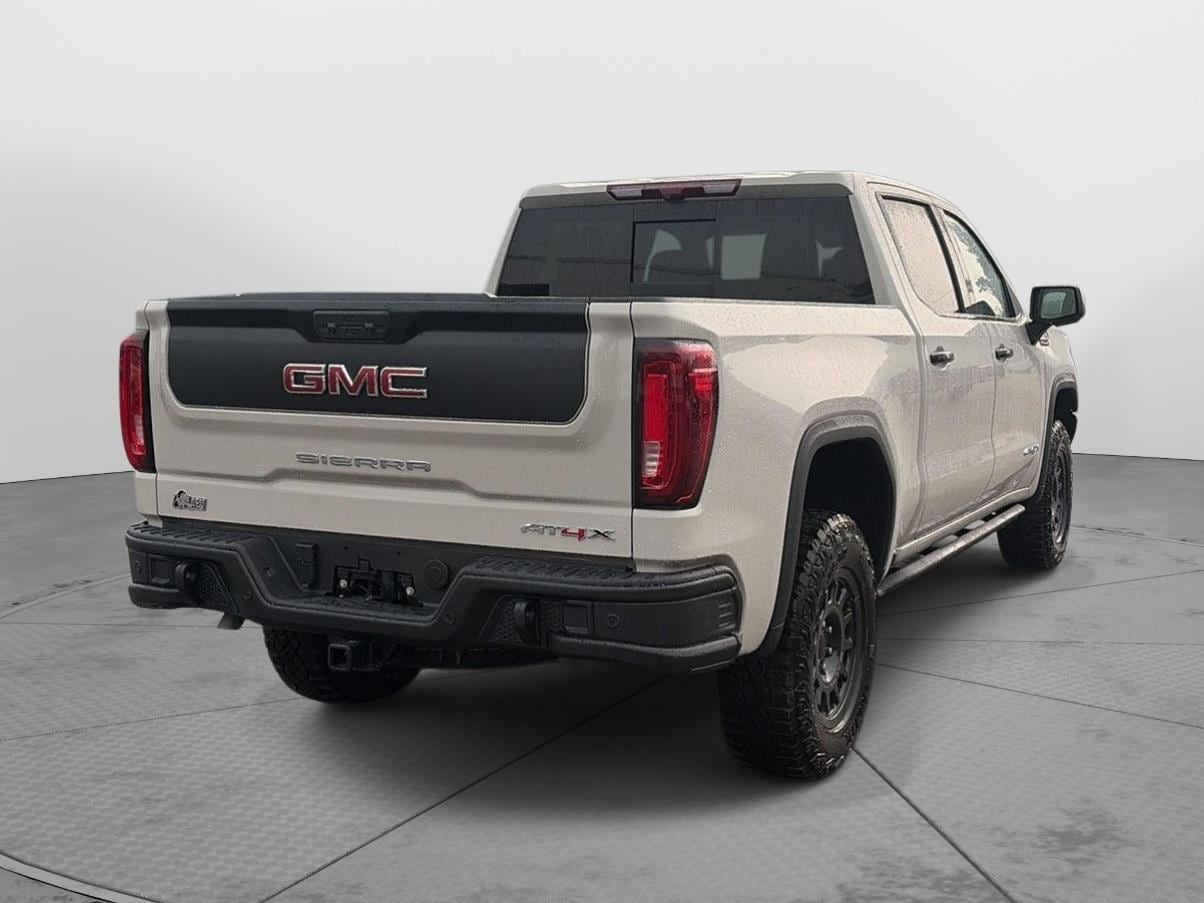2026 GMC Sierra 1500 AT4X - Photo 7
