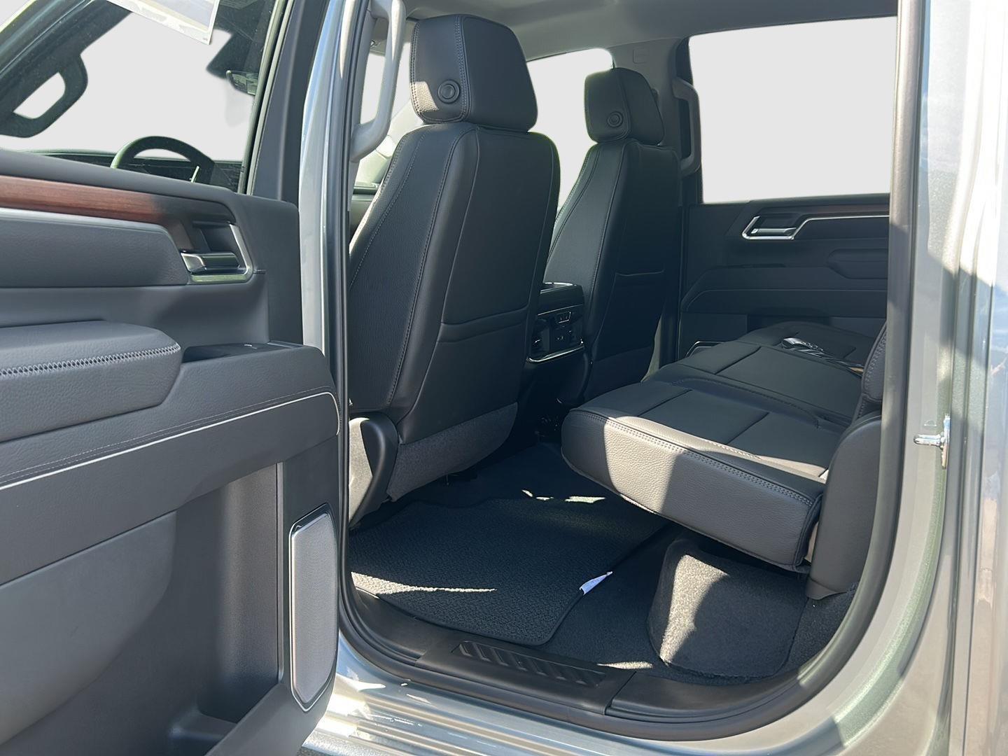 2026 GMC Sierra 2500HD Denali - Photo 26