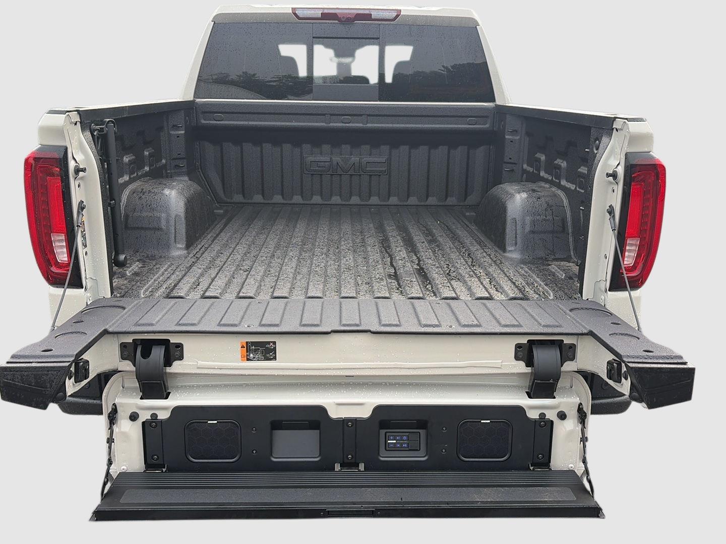 2026 GMC Sierra 1500 AT4X - Photo 19
