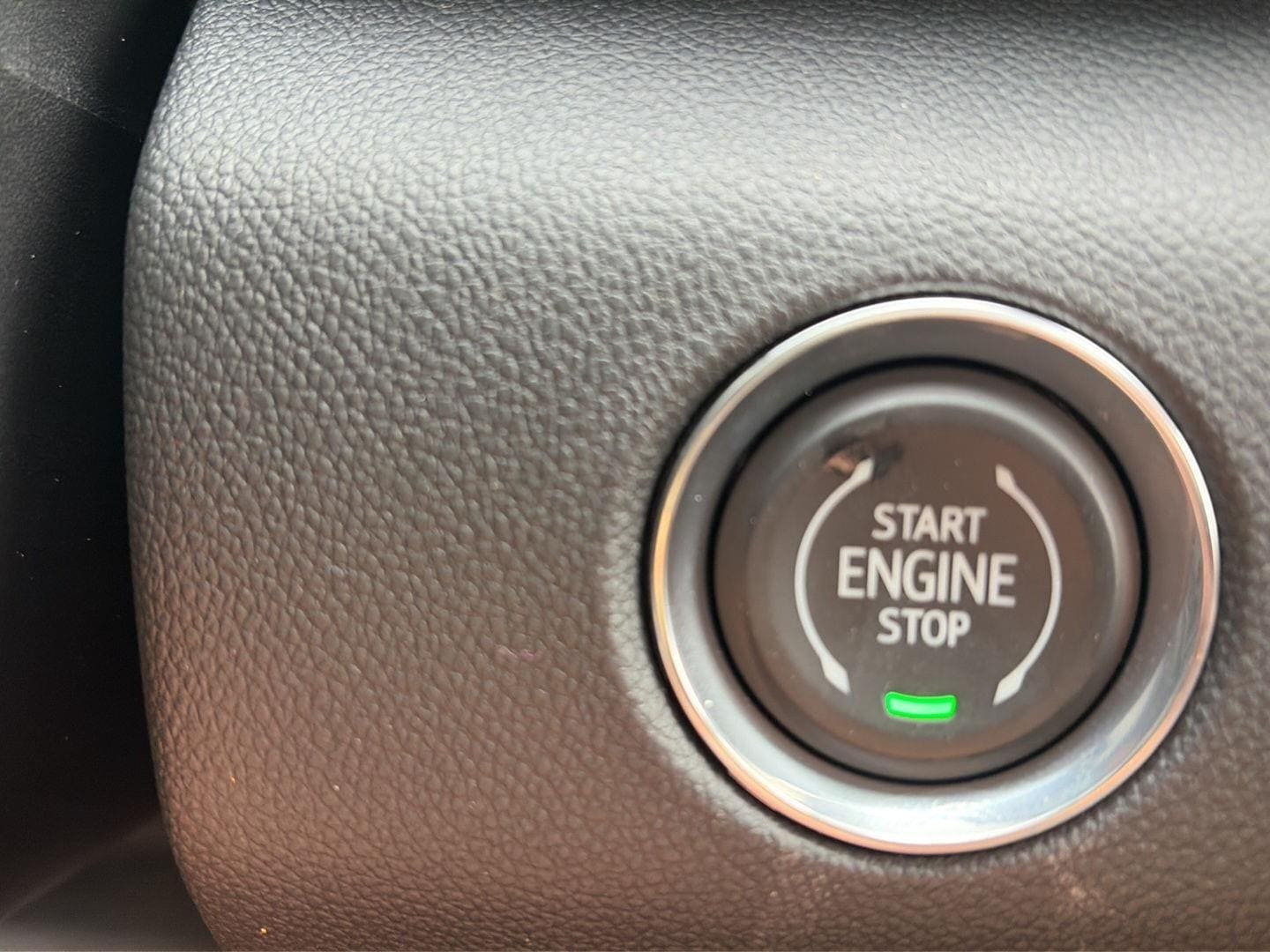 2026 GMC Acadia AT4 - Photo 29
