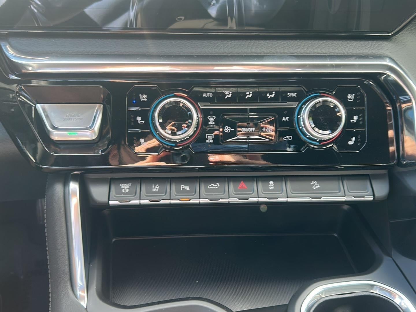 2026 GMC Sierra 2500HD Denali - Photo 18