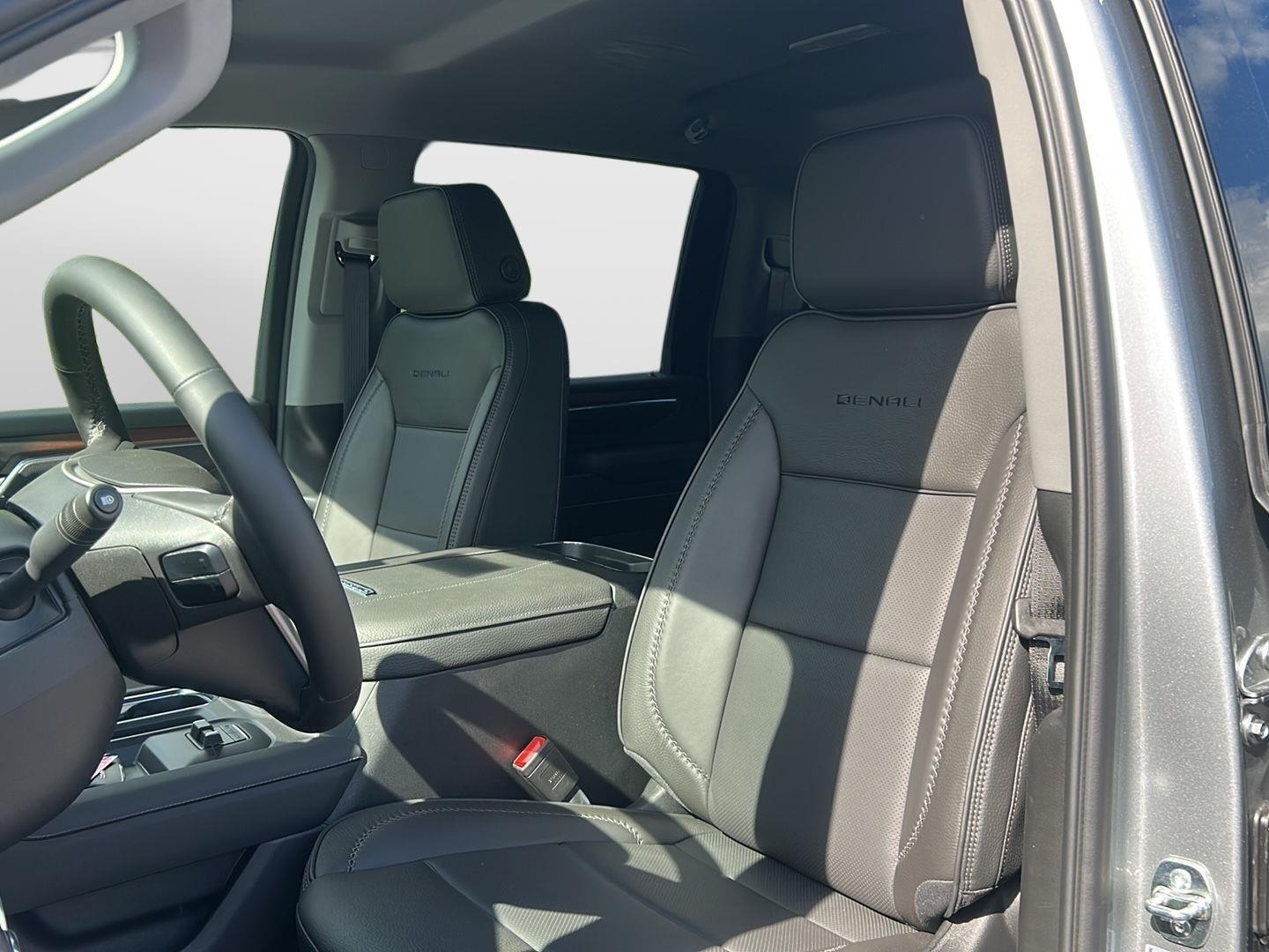 2026 GMC Sierra 2500HD Denali - Photo 25