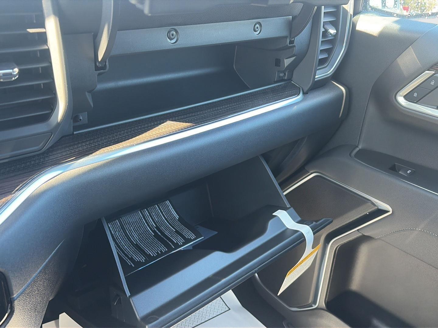2026 GMC Sierra 1500 Elevation - Photo 17
