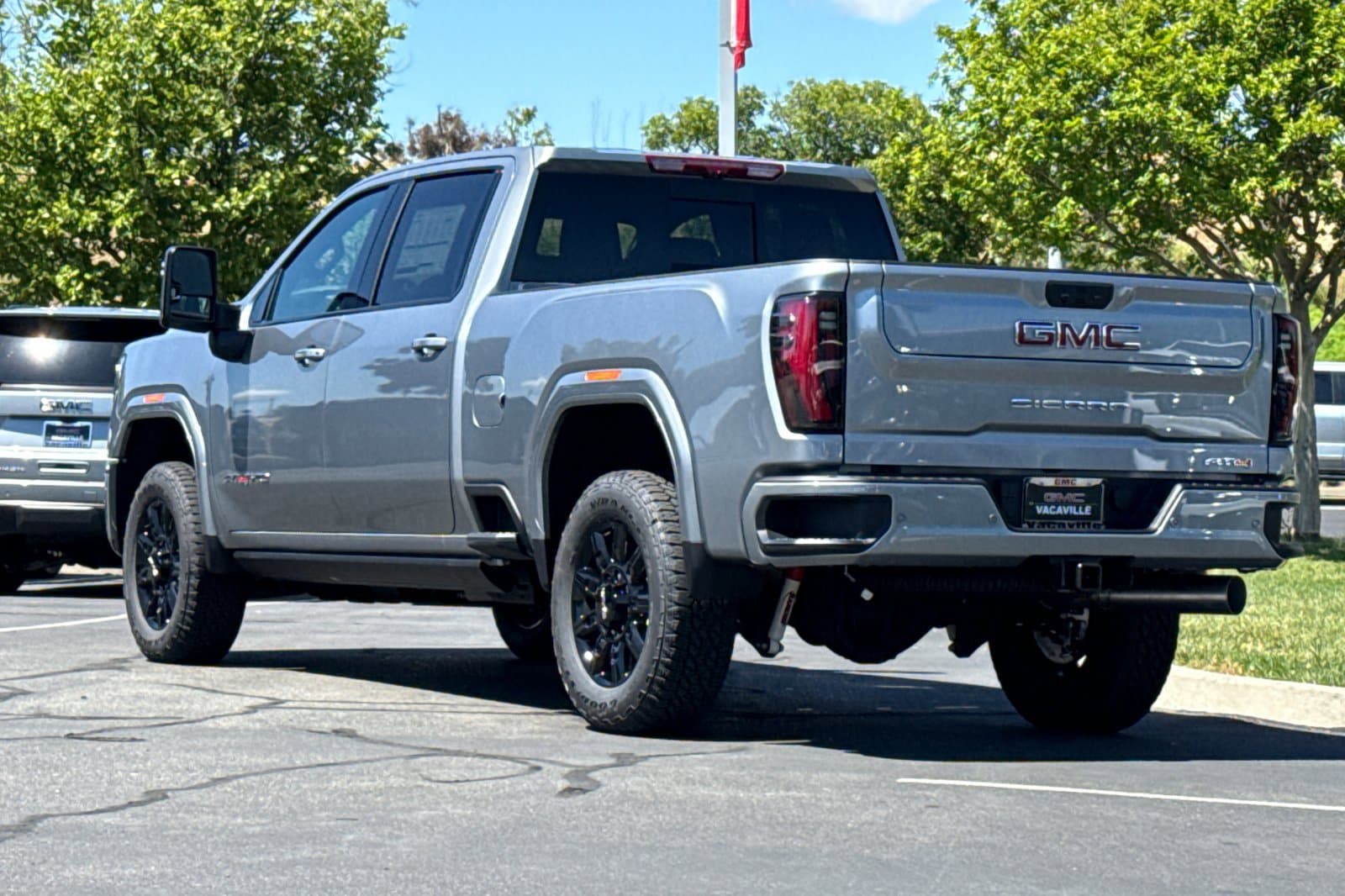 2026 GMC Sierra 2500 HD AT4 photo 6