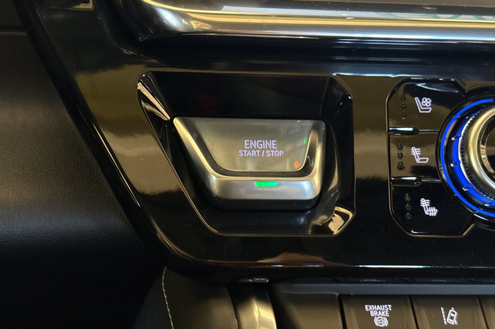 2026 GMC Sierra 2500HD Denali Ultimate - Photo 22