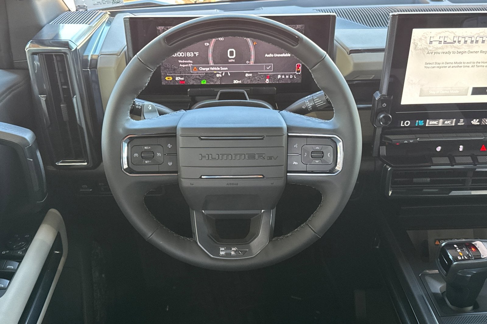 2026 GMC HUMMER EV 2X - Photo 15