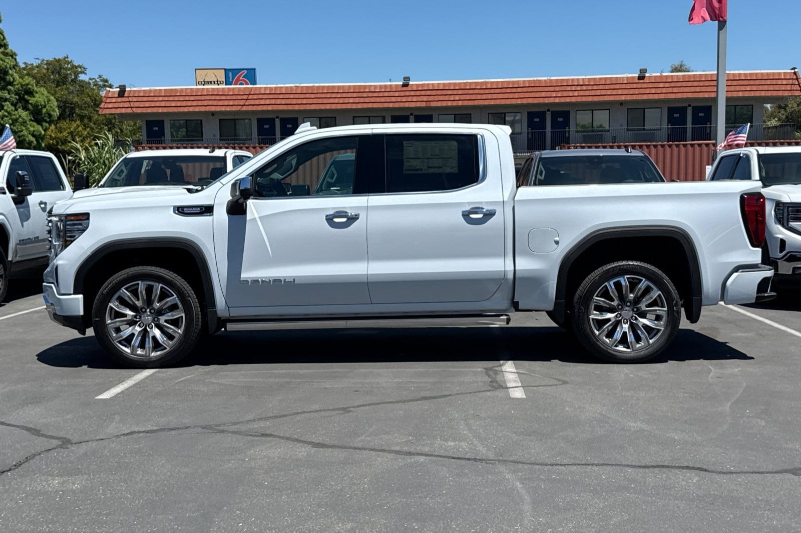 2026 GMC Sierra 1500 Denali - Photo 8