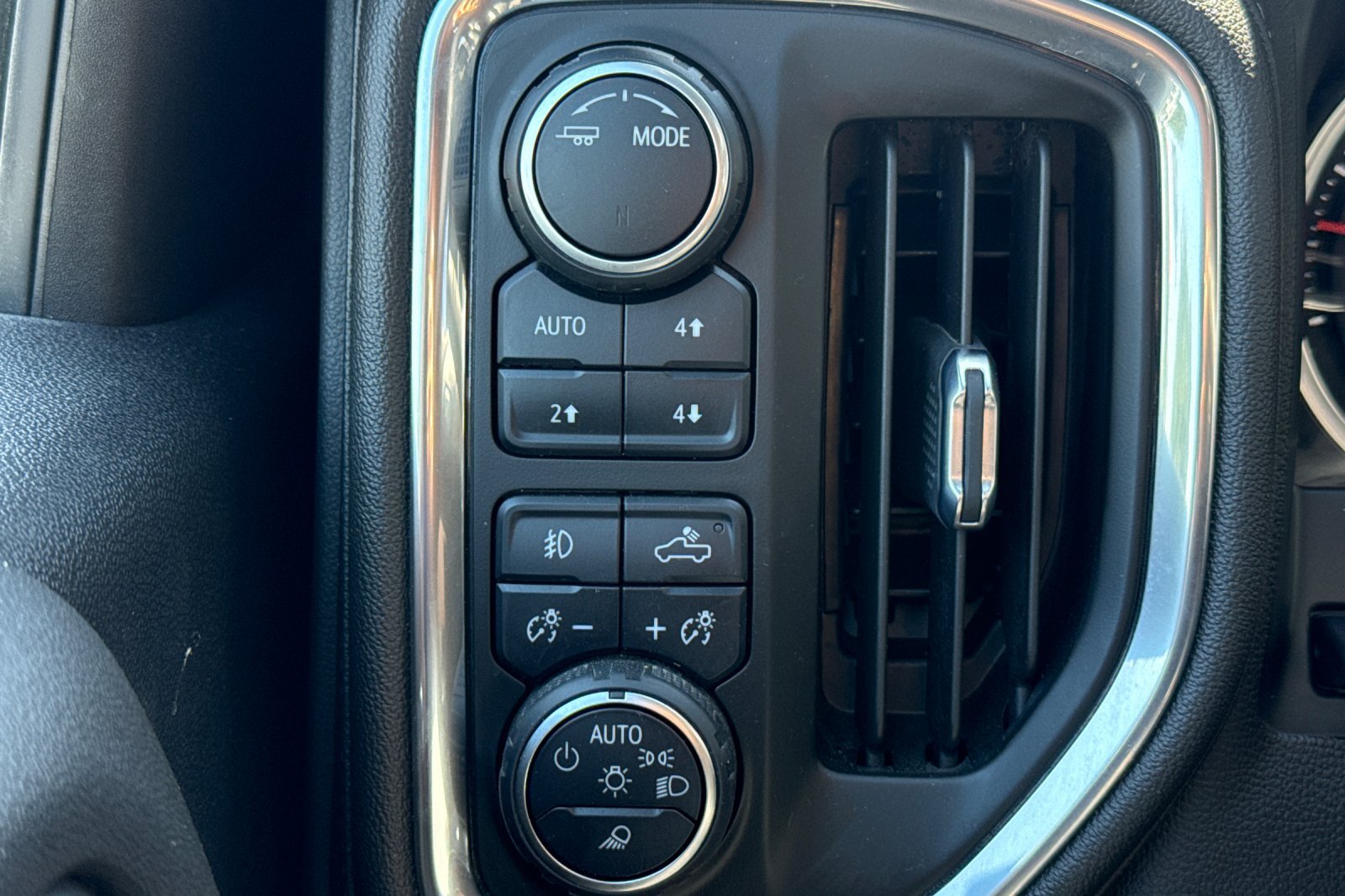 2022 Chevrolet Silverado 2500HD LTZ - Photo 33