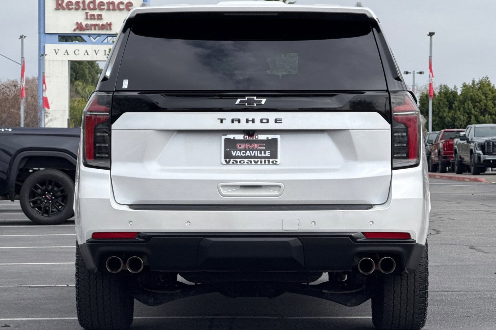 2025 Chevrolet Tahoe Z71 photo 5