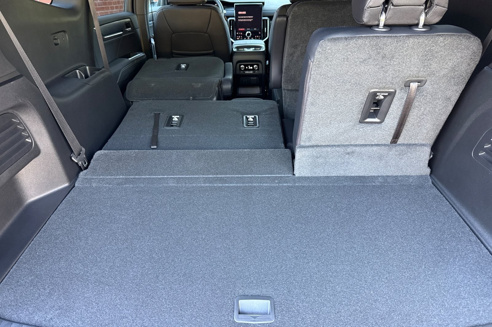 2027 GMC Acadia Elevation - Photo 16