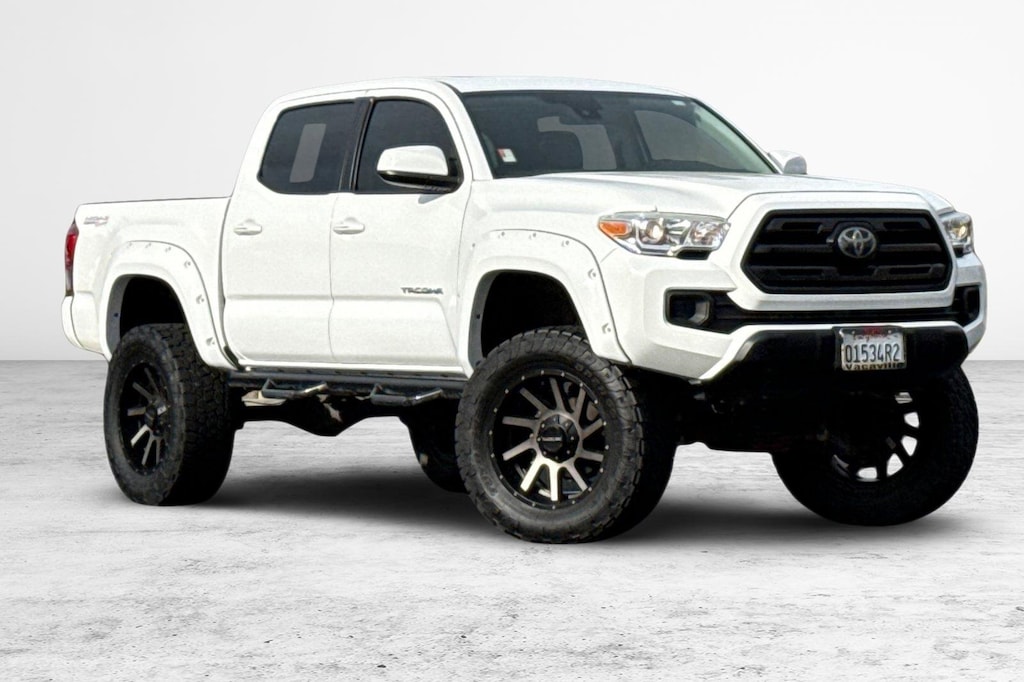 Used 2018 Toyota Tacoma SR