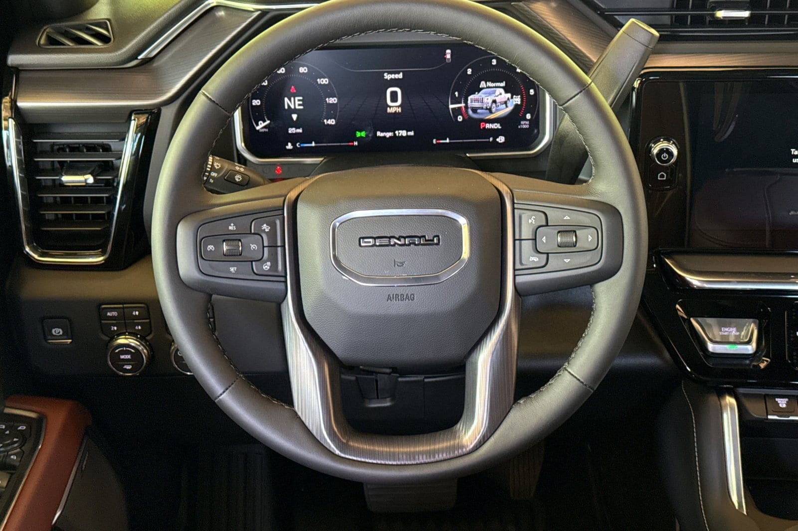 2026 GMC Sierra 2500HD Denali Ultimate - Photo 14