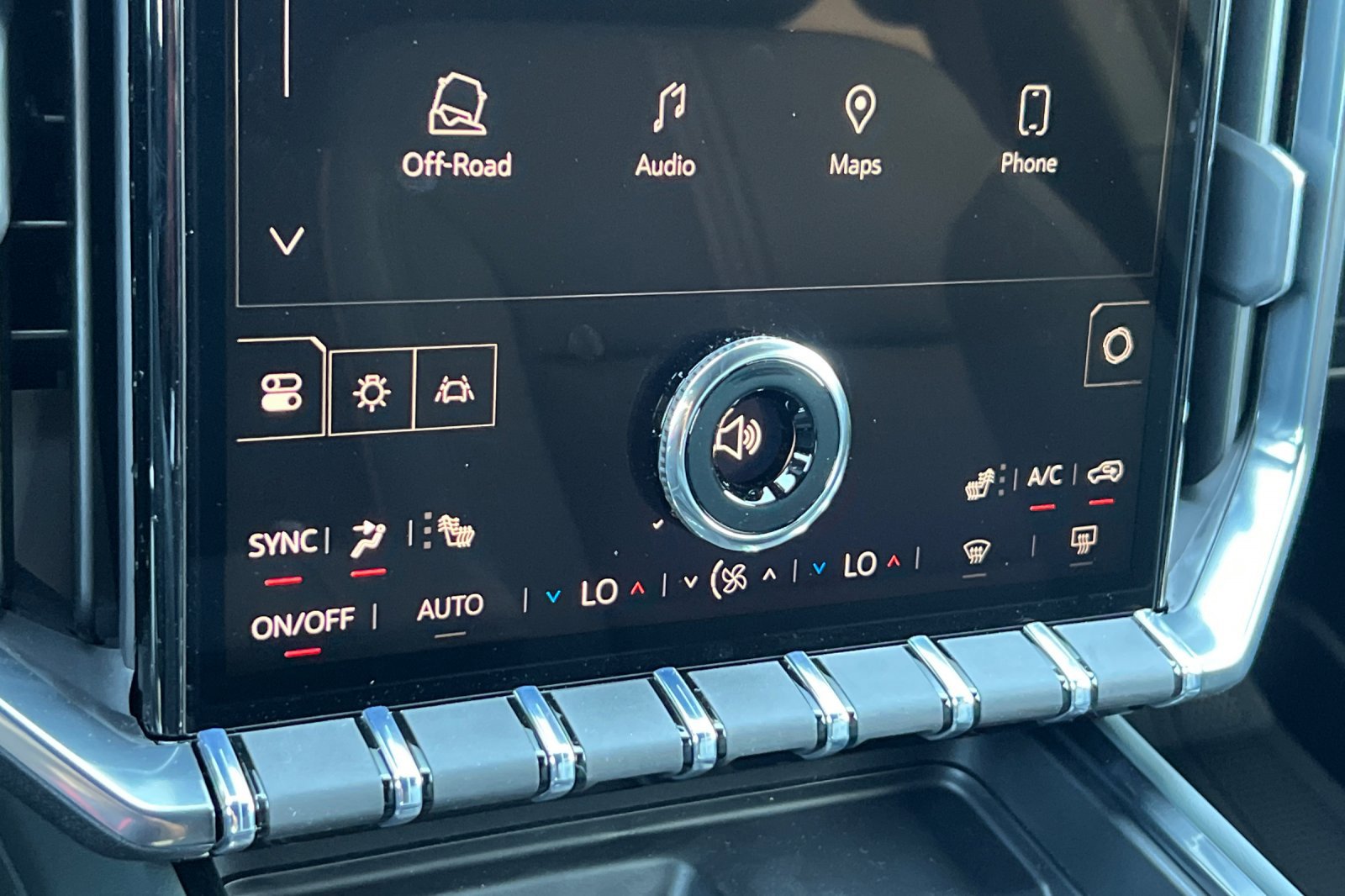 2026 GMC Acadia AT4 - Photo 23