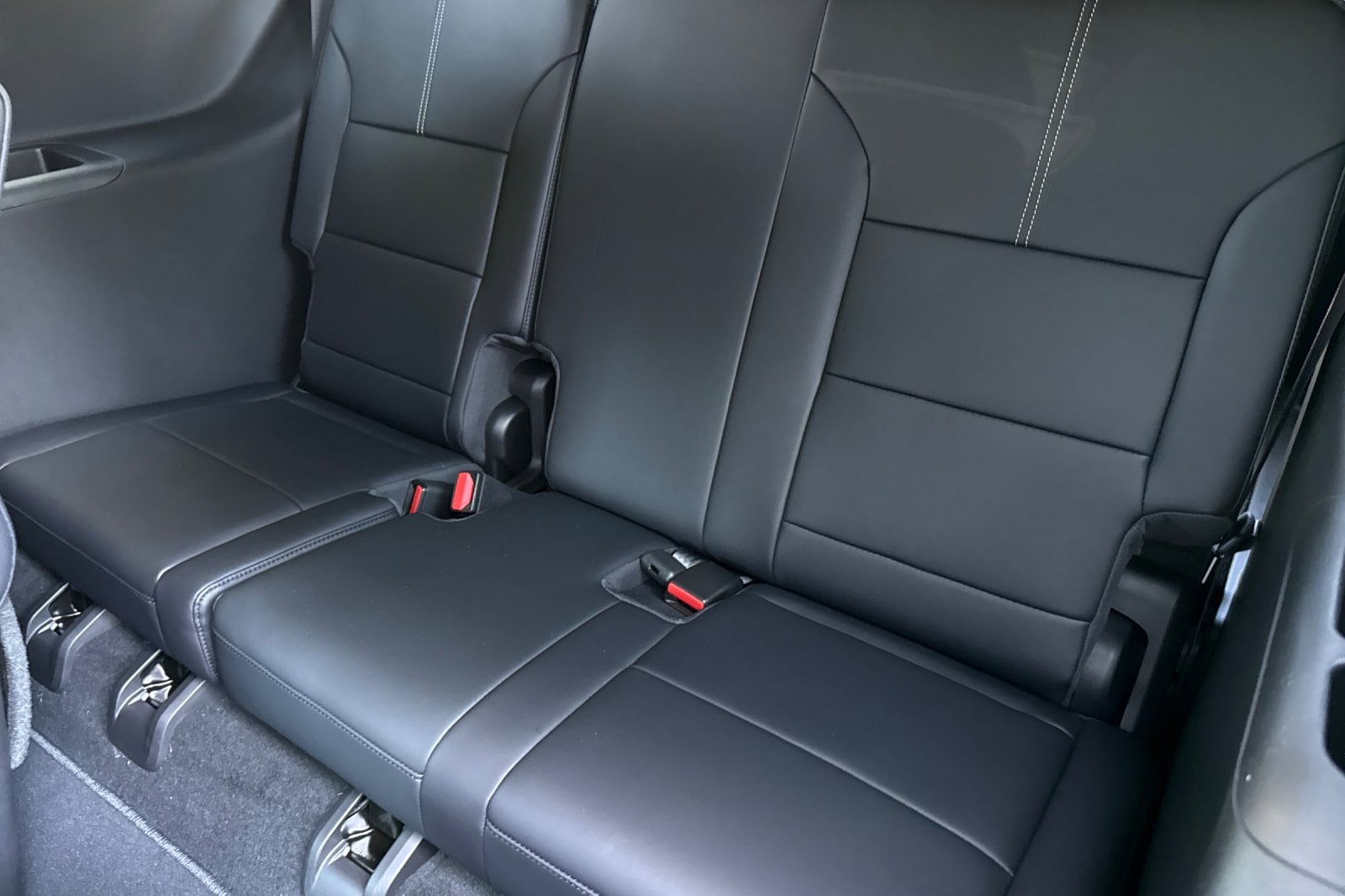 2027 GMC Acadia Elevation - Photo 15