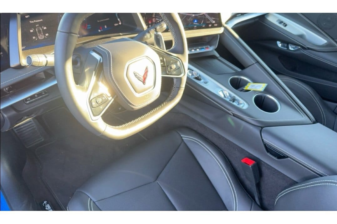 2026 Chevrolet Corvette Stingray 1LT photo 6