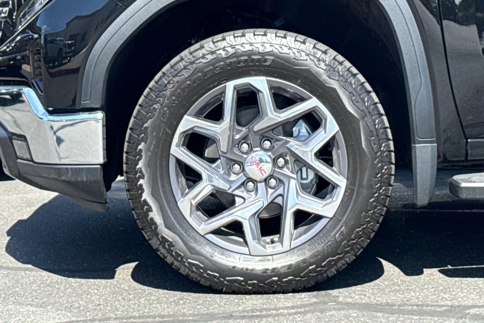 2026 GMC Sierra 1500 SLT - Photo 26