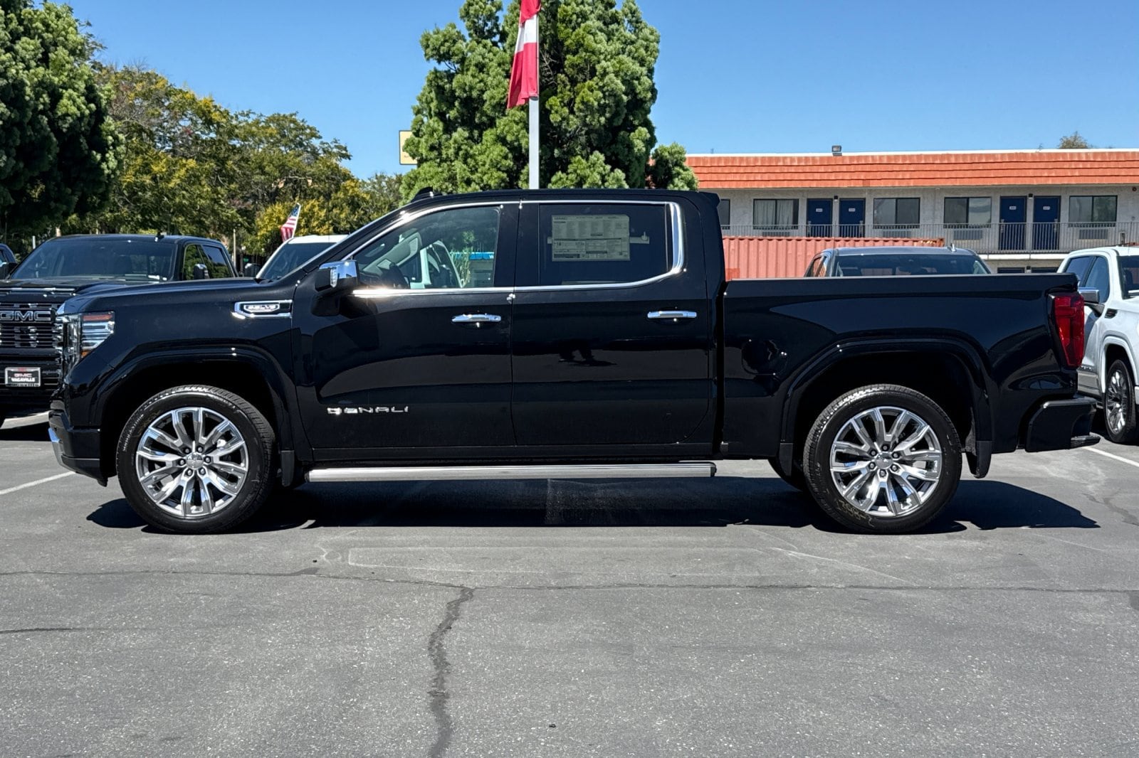 2026 GMC Sierra 1500 Denali - Photo 8