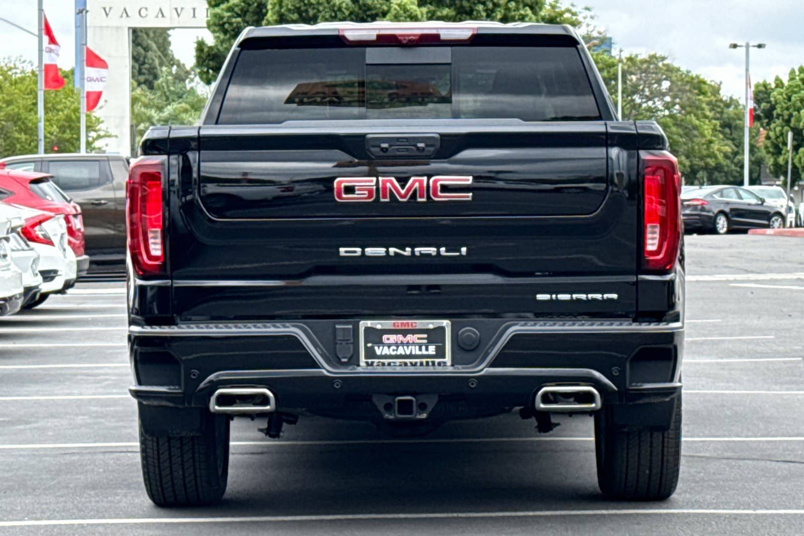 2026 GMC Sierra 1500 Denali photo 5