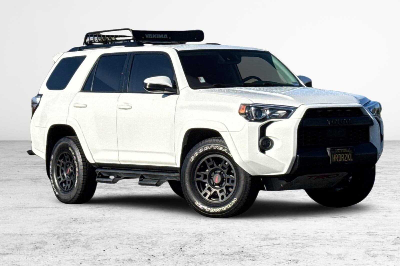 2021 Toyota 4Runner SR5 photo 2