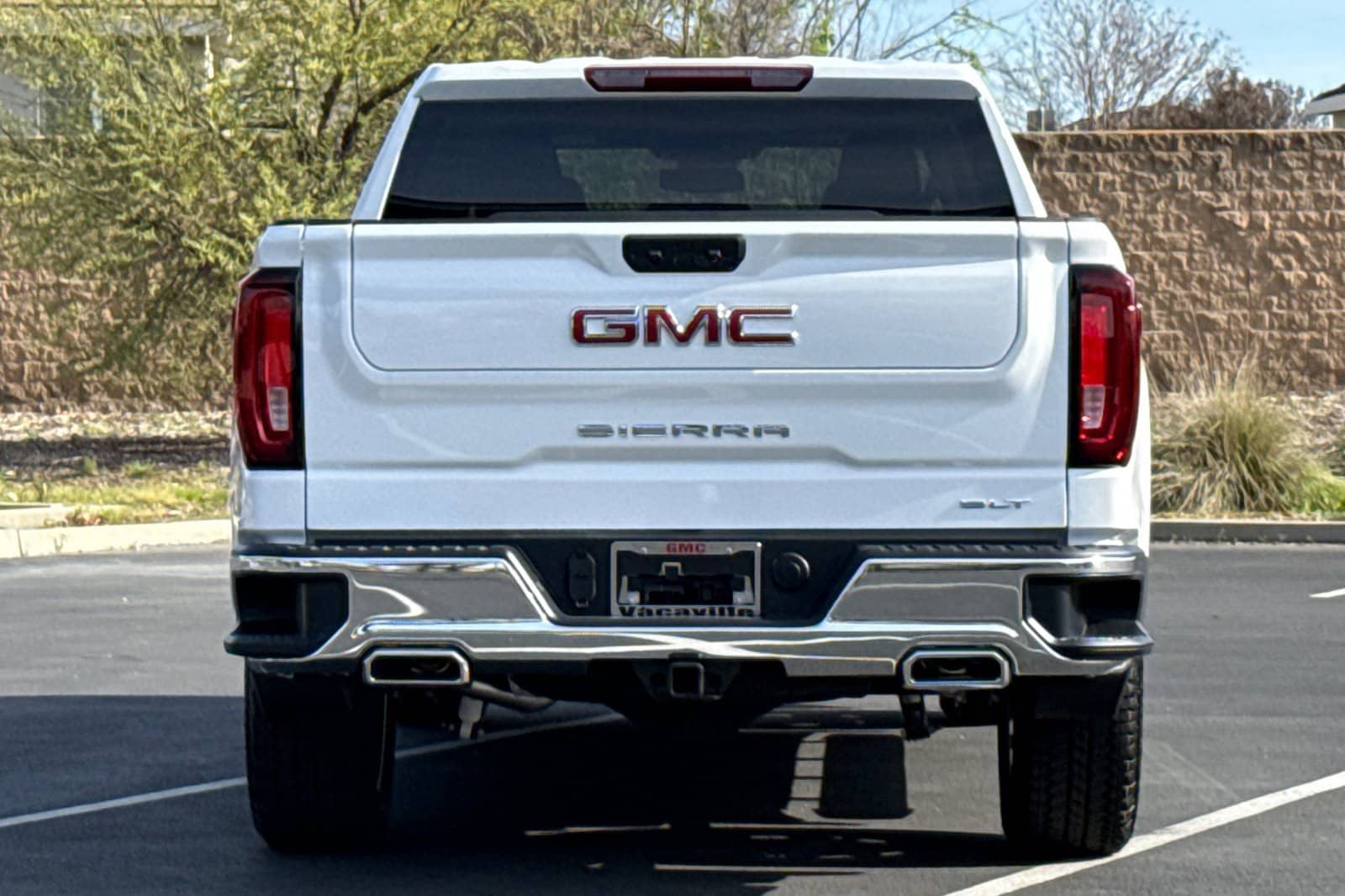 2026 GMC Sierra 1500 SLT photo 5