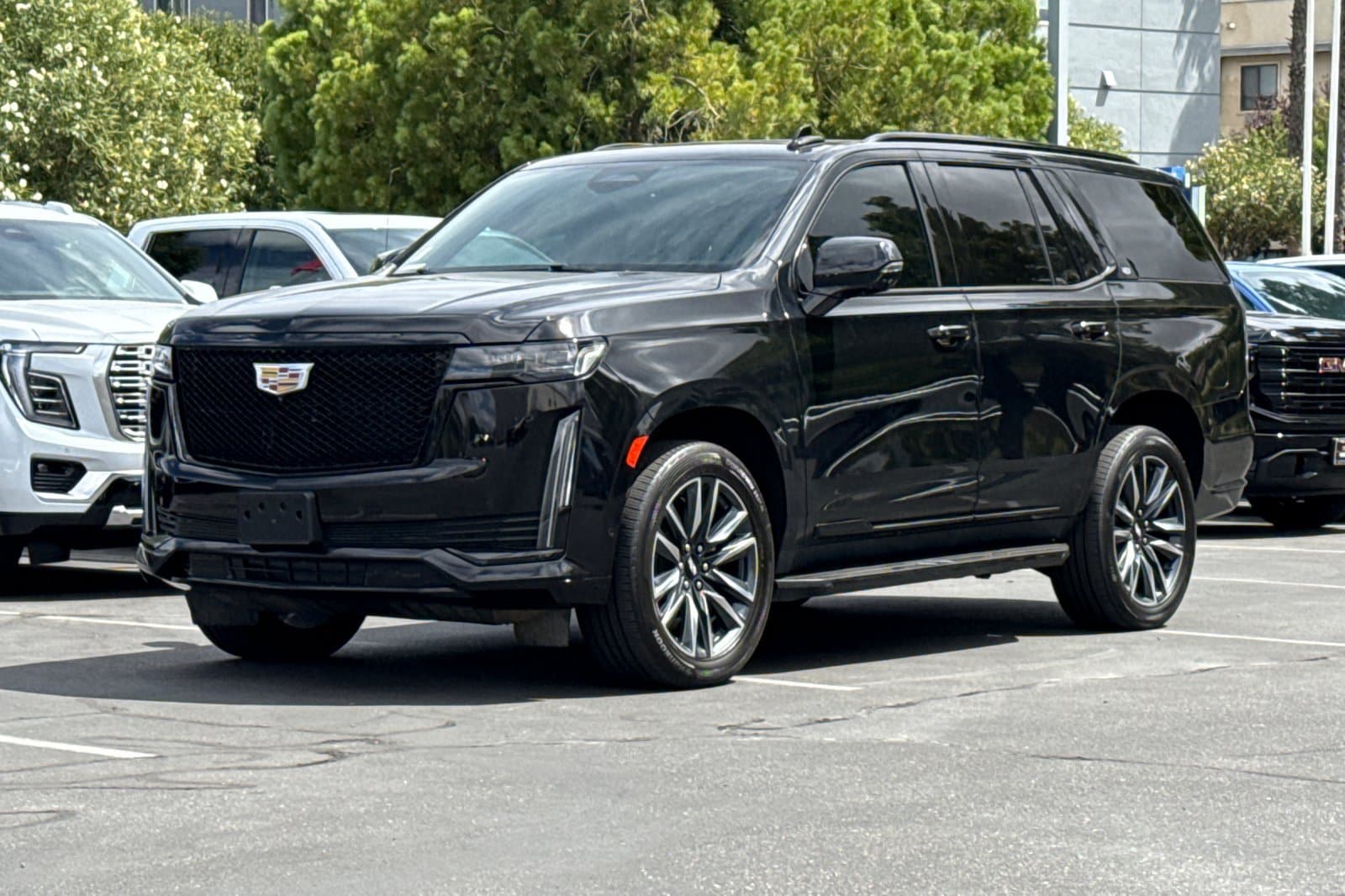2024 Cadillac Escalade Sport - Photo 9