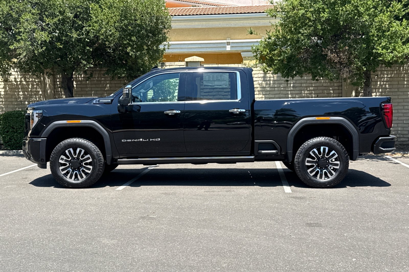 2026 GMC Sierra 2500HD Denali Ultimate - Photo 7
