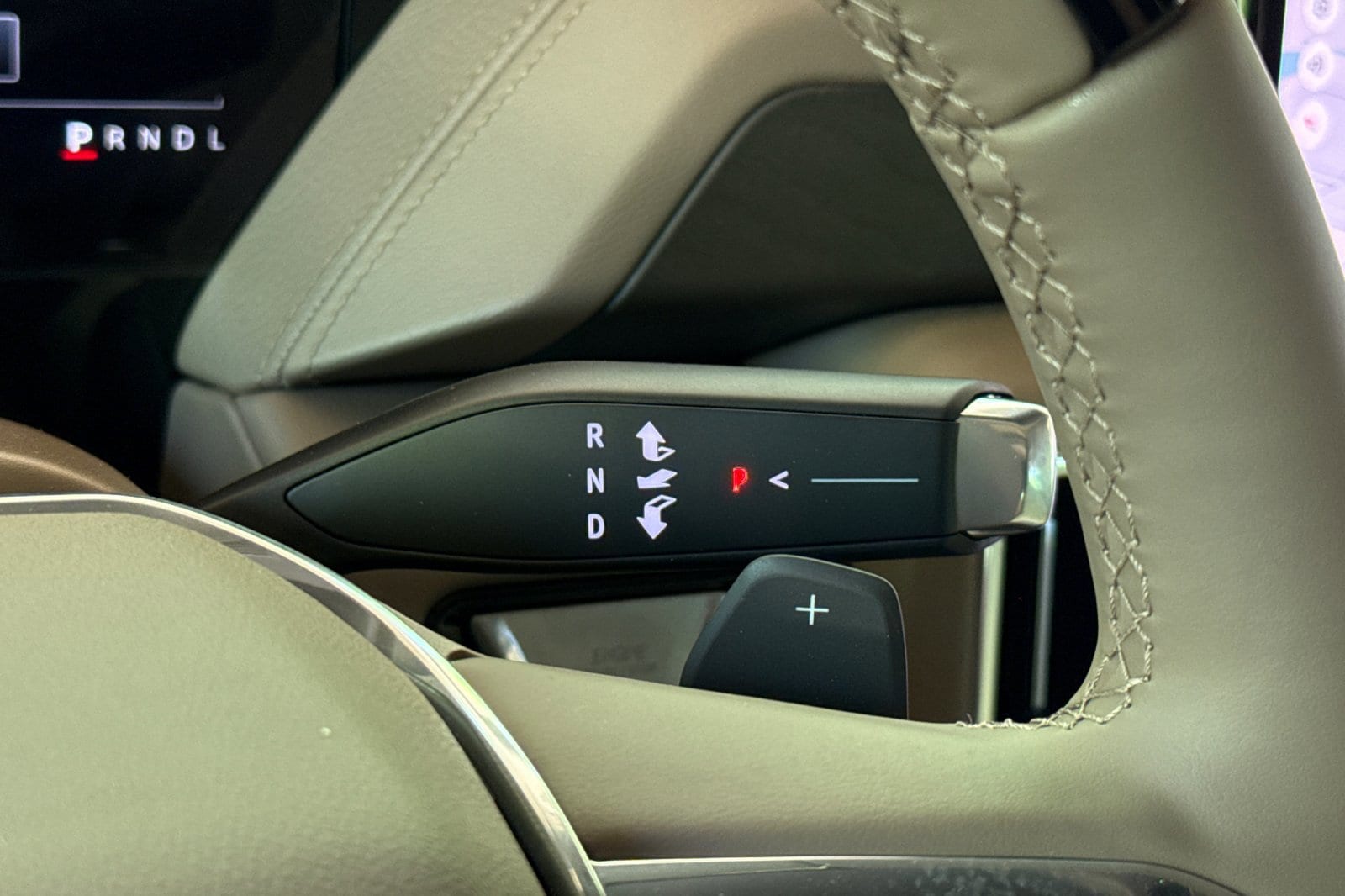 2026 GMC Yukon XL Denali - Photo 24