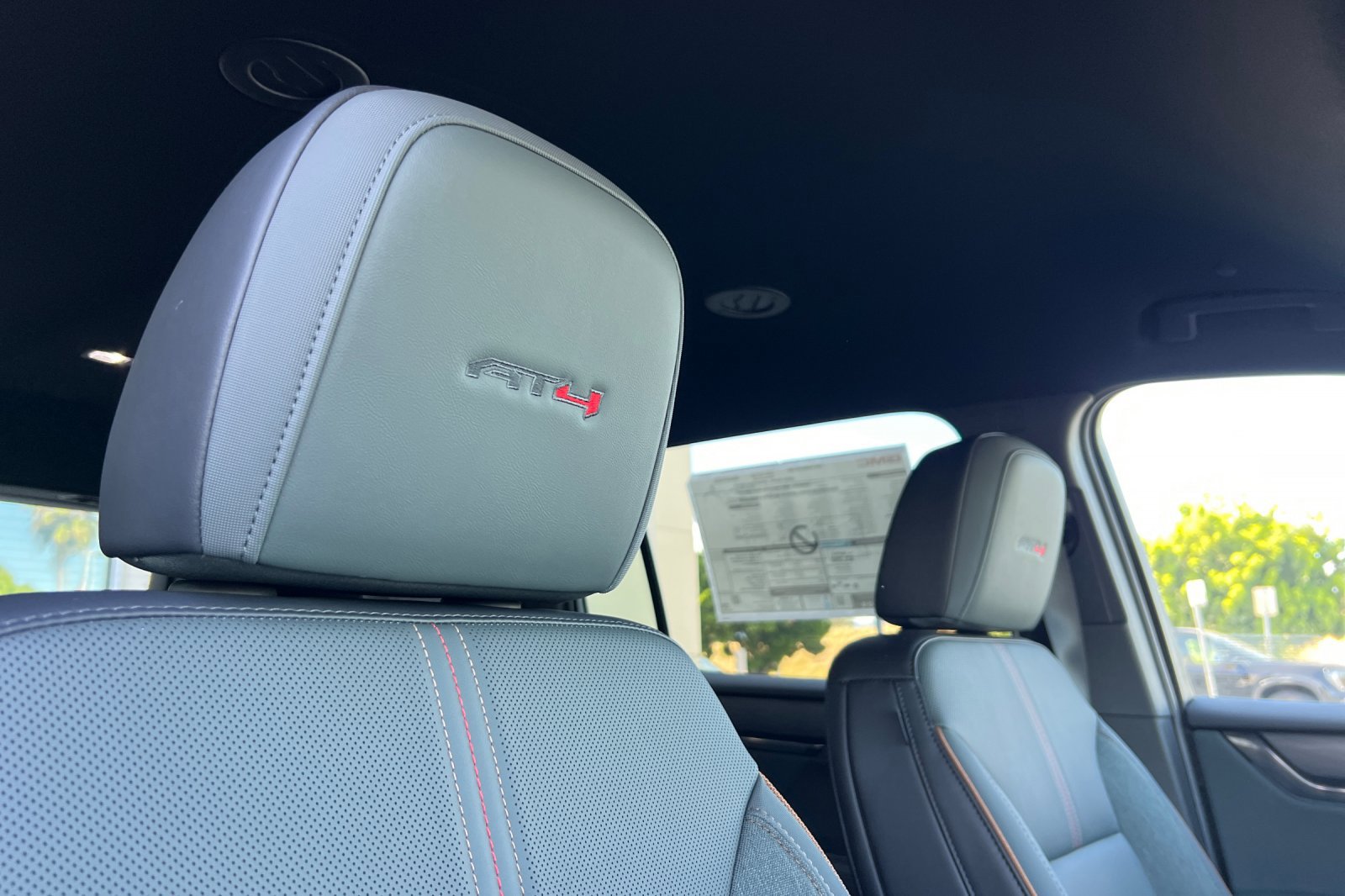 2026 GMC Acadia AT4 - Photo 19