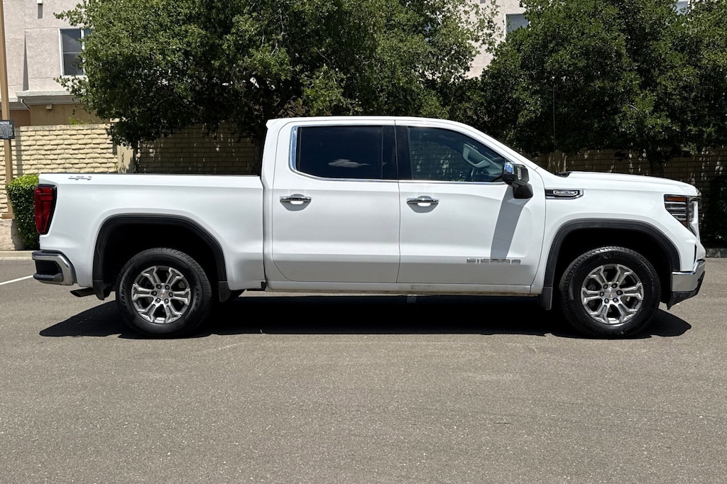 Used 2025 GMC Sierra 1500 SLT Truck