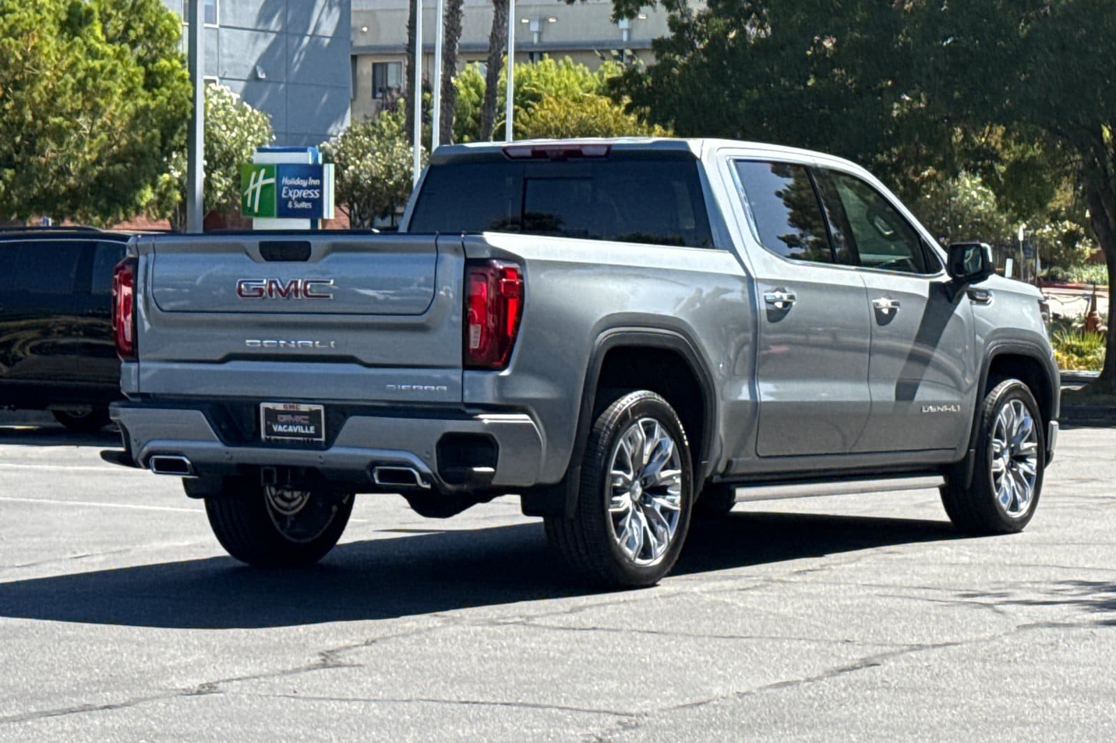 2026 GMC Sierra 1500 Denali - Photo 5